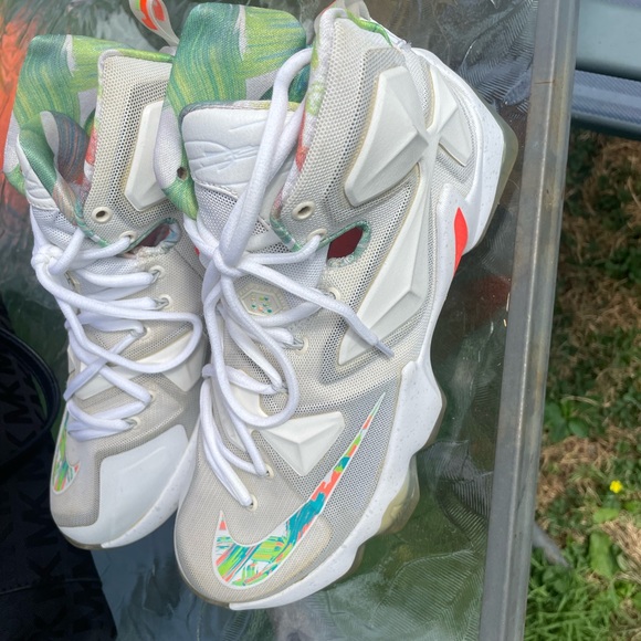 Stylish Kids High-Top Sneakers in White and Multicolor